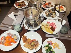 -万荟轩海鲜·粤式点心自助餐厅(蓝海风万怡酒店)