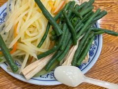 素凉菜-门框胡同百年卤煮(新街口店)