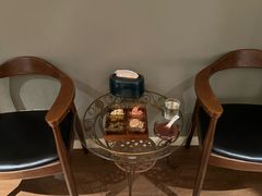 -莱蔻·圣灸堂·推拿艾灸(天山店)