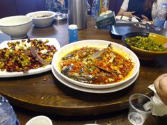 -醉美东江·三文鱼·烧鸡公