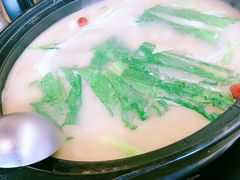 -黄桷树曹家私房菜(江与城店)