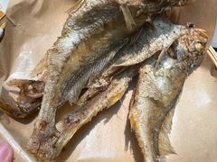 干炸小黄鱼-上关雪東北菜(中房金谊店)