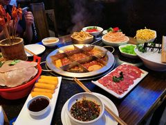 -周师兄大刀腰片火锅(洪崖洞旗舰店)