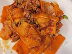 酸笋炒鸭珍-美极鲜食坊(宝安南路店)
