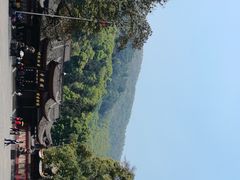 -峨眉山报国寺