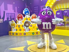 -m豆巧克力世界(上海世茂广场店)