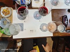 -源石酒庄