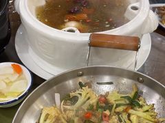 -我家小院川菜馆(杨家湾地铁站店)