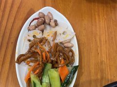 -志权牛肉面(灵山路店)