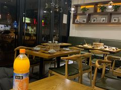 大堂-聚串门儿·东北烧烤(信义坊店)
