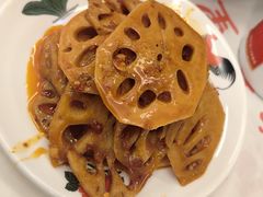 -堂瓦里·33年传统赣菜(第一街区店)