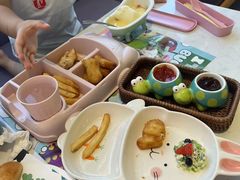 -水桶王国主题餐厅·聚会·生日派对·亲子活动·家庭套餐(亚龙湾希尔顿店)