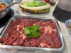 -王奋斗贵州酸汤牛肉火锅