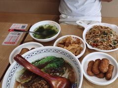 -三两粉(莲塘华润万家店)