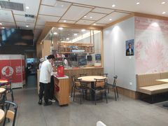 用餐区-喜家德虾仁水饺(浦东山姆店)