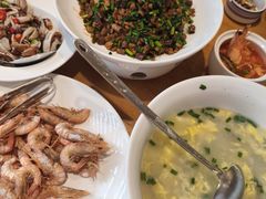 -海派美食·家宴海鲜青岛菜·石锅鲽鱼头(东方城店)