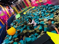 -酷跳蹦床主题公园(万胜广场店)