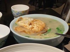 生日面-老头儿油爆虾·知味杭州(爱琴海购物中心)
