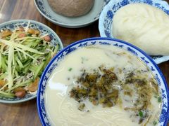 -雪琴面馆富安特色鱼汤面(城中花园店)