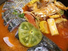 -咕嘟草帽鱼·牛奶一样的鲜鱼汤(天鹅湖万达广场店)