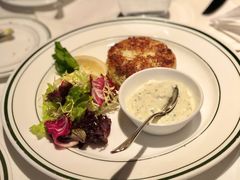 招牌蟹肉饼-Wolfgang’s Steakhouse 沃夫冈牛排馆(上海白玉兰广场店)