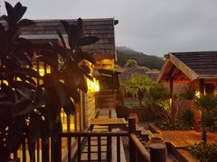 -三亚亚龙湾人间天堂鸟巢度假村
