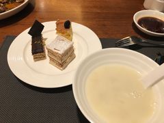 -岷山饭店-芝芝自助餐厅