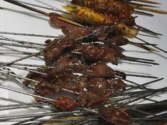 -三个大叔烤羊肉串·炭炉砂锅菜(西三旗店)