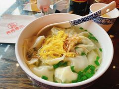 -笑来喜馄饨小笼工坊(通扬路店)