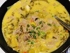 酸汤肥牛-香山家宴