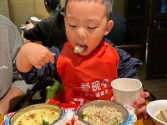 -爱碗亭·鲜炒湖南菜(壹城中心店)