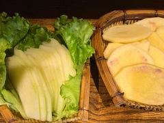 -热火朝天鲜切牛肉火锅(南强街巷店)