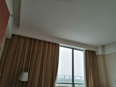 -镇江润扬大桥酒店