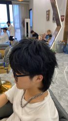 -V8潮牌·接发烫染连锁