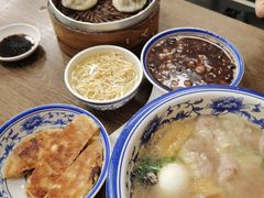 三鲜馄饨-刘长兴(逸仙桥店)