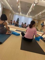 -亦美瑜伽·普拉提