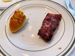 -Wolfgang’s Steakhouse 沃夫冈牛排馆(上海白玉兰广场店)