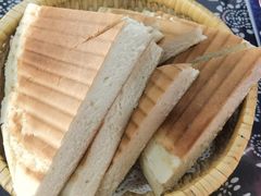 -八两八金·莱芜特色炒鸡(市南漳浦路店)