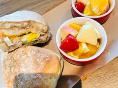 金枪鱼帕尼尼套餐-必胜客(欧亚卖场店)