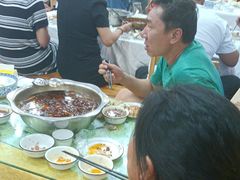 -乡土特色.冷锅鱼.牦牛肉汤锅