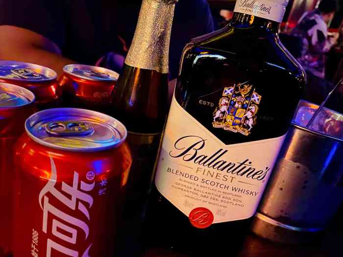 my town麦田小酒馆(洪武路店)-"在大行宫附近,很好找,和司机说一下都