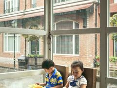 -钟书阁(松江泰晤士小镇店)