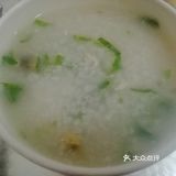  让我回购了第四次的。外卖。[吐]