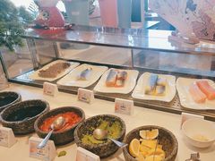 -松咖啡自助餐厅·松北香格里拉