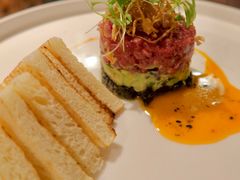 牛肉塔塔配牛油果黑橄榄酱-Solo(衡山路店)