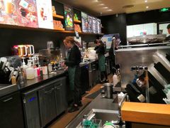 -星巴克臻选(郑州中原万达店)