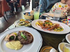 -福楼毕斯罗F Bistronome(国贸商城约会地标景观店)