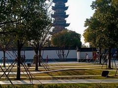 -龙华寺