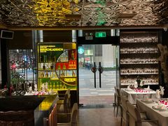 -Mogul Eatery·大亨餐酒馆