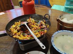 -富正毅三下锅(体育馆店)